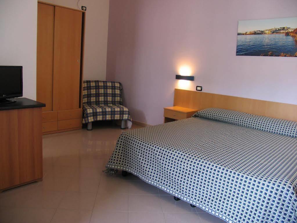 Hotel Parco Carabella Vieste Exterior photo